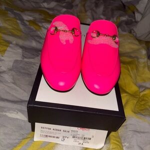 Gucci Women's Neon Pink Mules